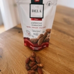 Maitsestatud mandlid cayenne ja rosmariiniga