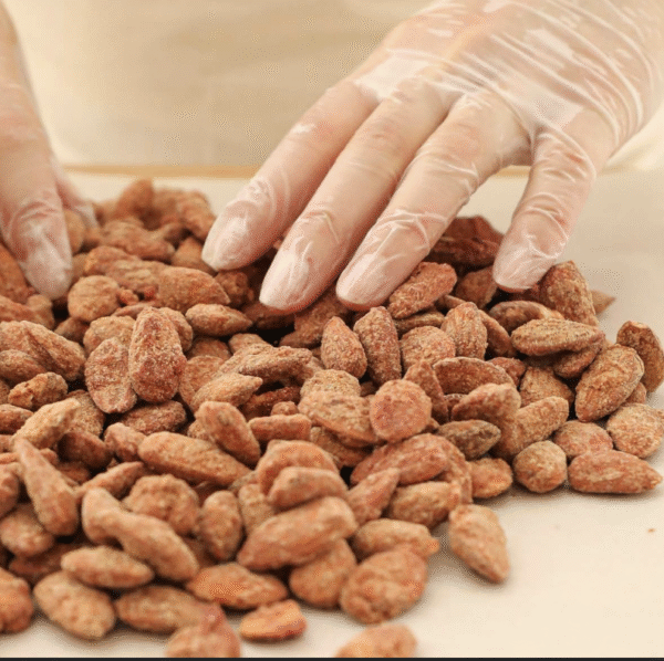 Maitsestatud mandlid 1kg